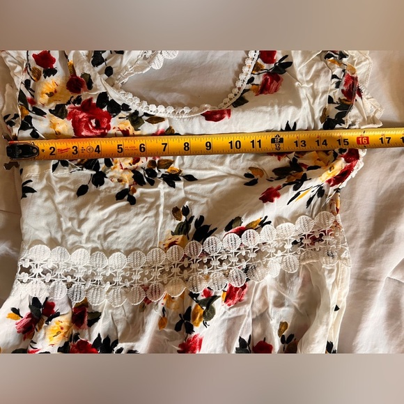 White Floral Asymmetrical Dress-SHEIN - Picture 3 of 4